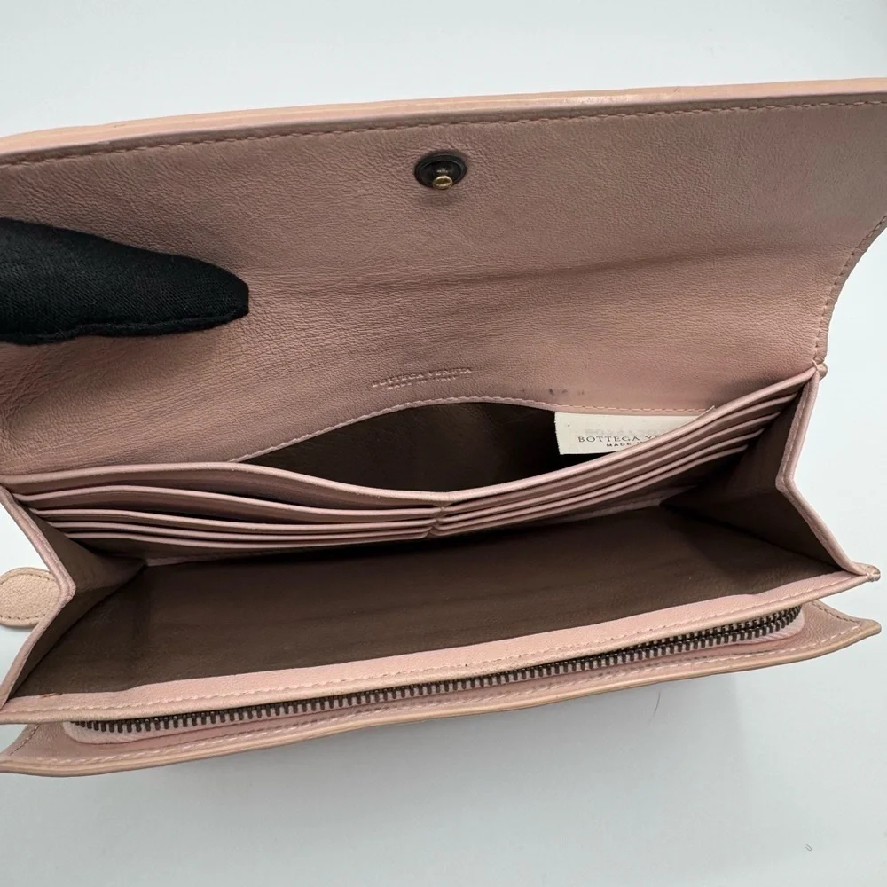 Bottega Veneta minor interior