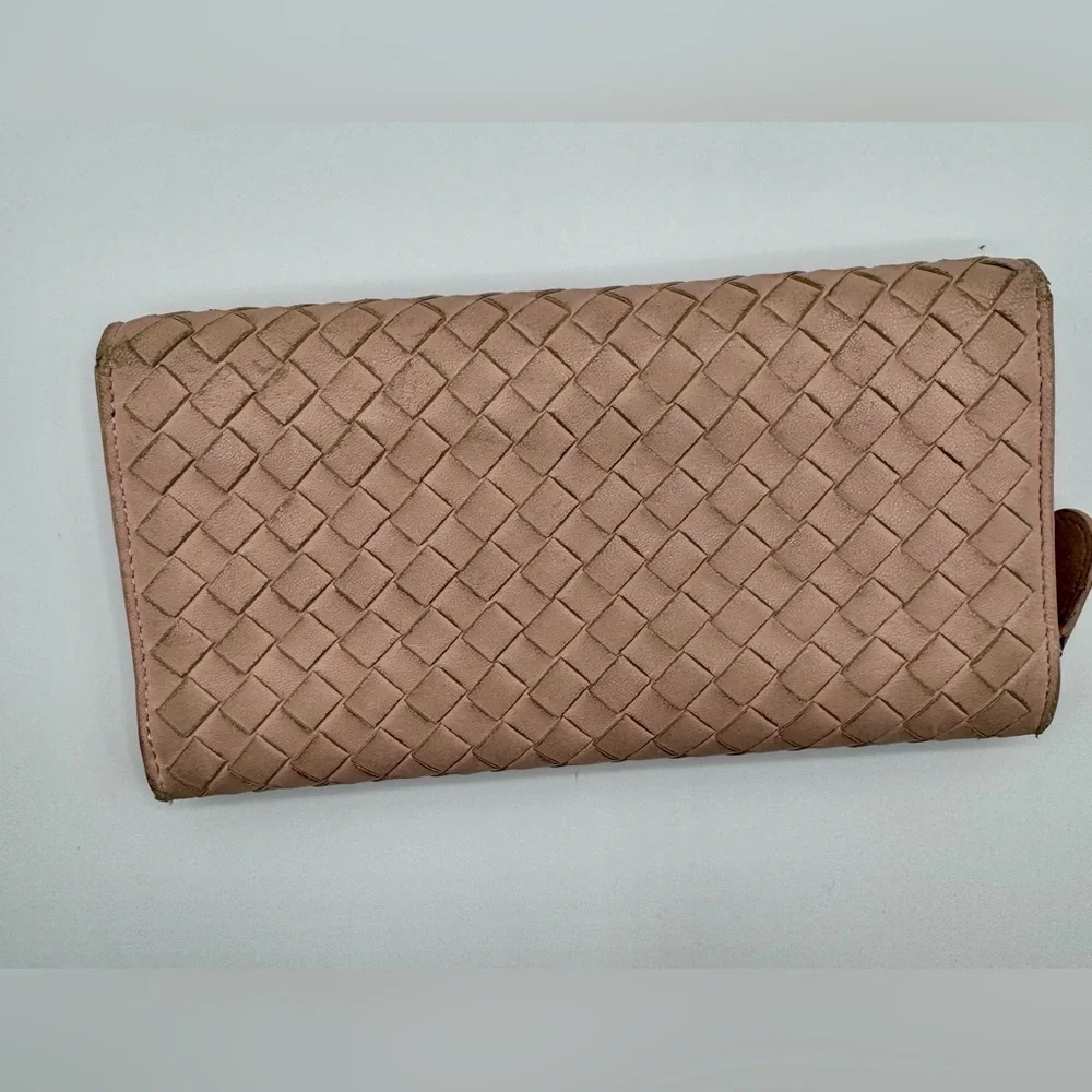 Bottega Veneta minor interior