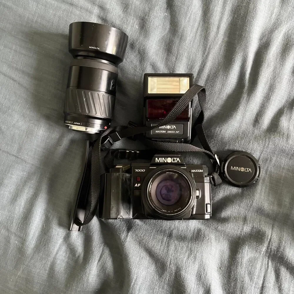 Untested Minolta Black Cameras-and-accessories