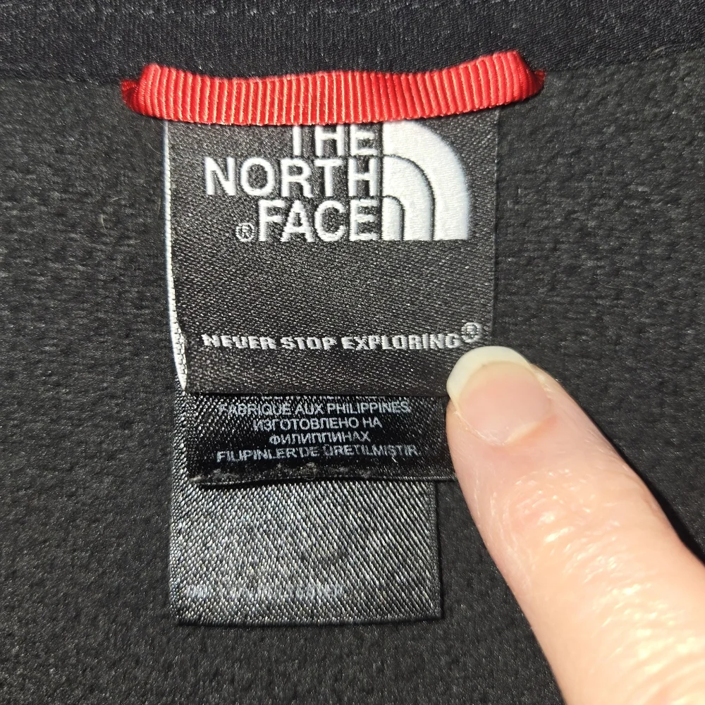 The North Face Men's M  Polartec Classic 1/4 Zip Fleece Pull-over