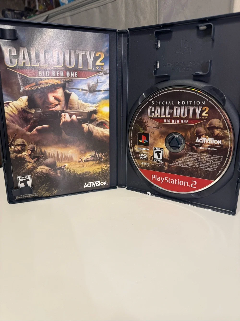 Sony PlayStation 2 Call of Duty 2: Big Red One - Includes Booklet
