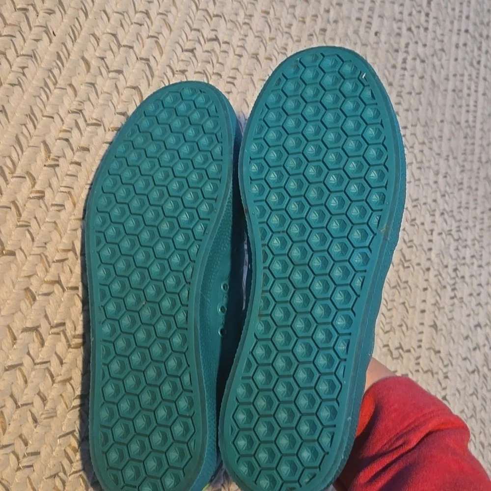 adidas stylish teal