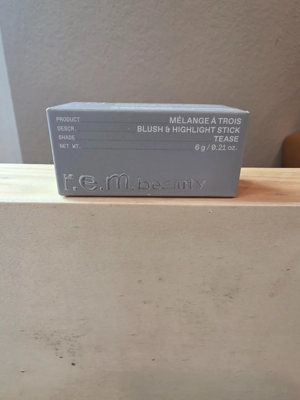 R.E.M. Beauty color looks