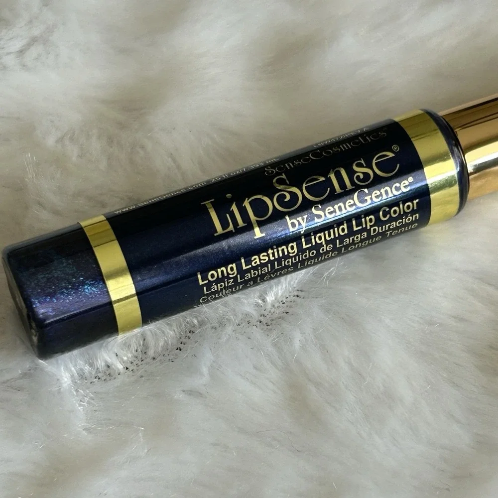 LipSense liquid lip