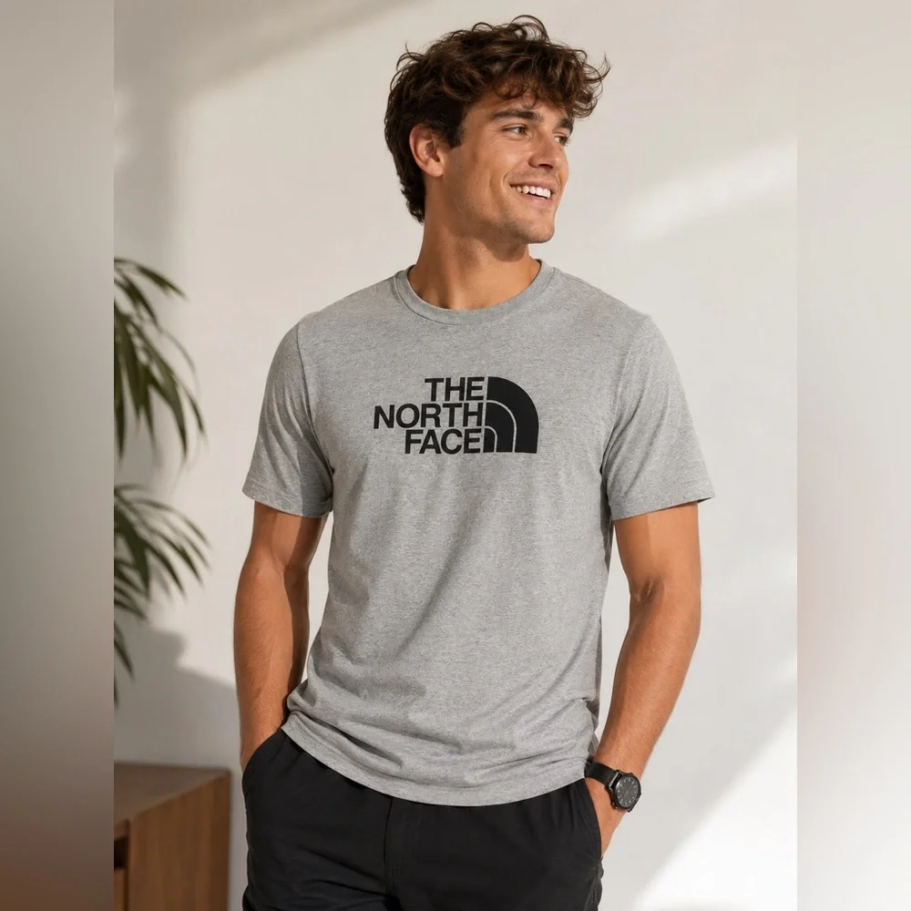 The North Face Logo T-Shirt Gray Short Sleeve Men’s Small Outdoor Tee