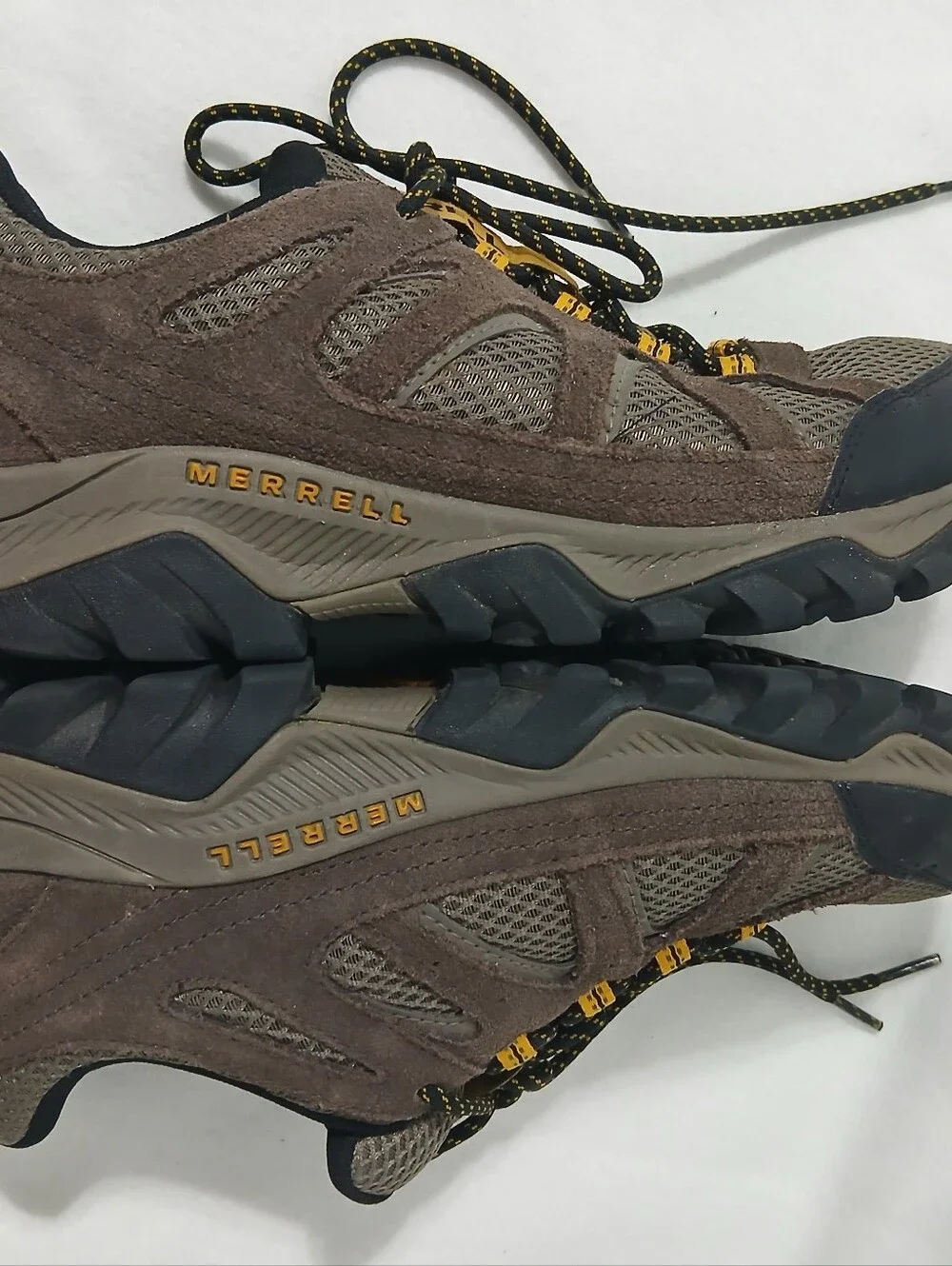 Merrell low cut