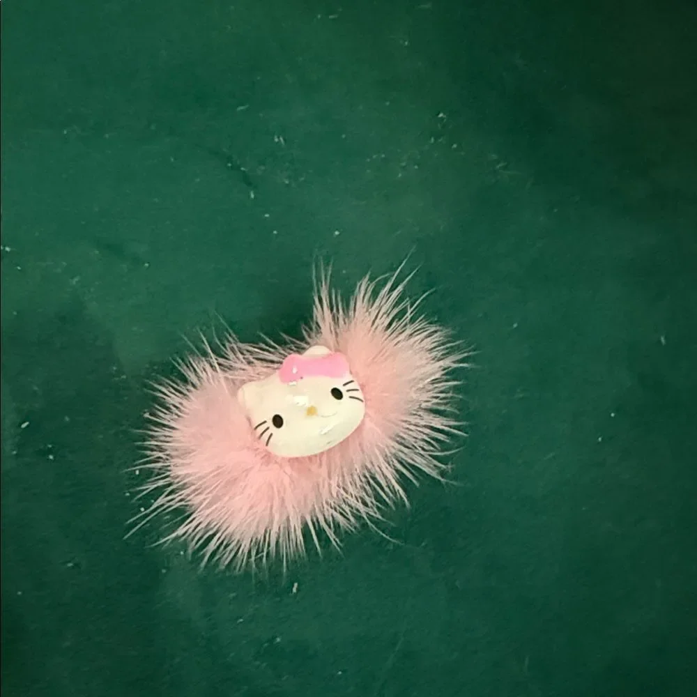 Pink Fluffy Hello Kitty Hair Clip Kids BRAND NEW Mini Clip Super Cute Hair Clip