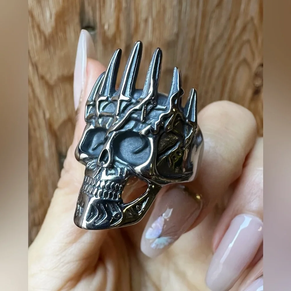 New Gothic Skull Crown Stainless Steel Men’s Ring Size 8