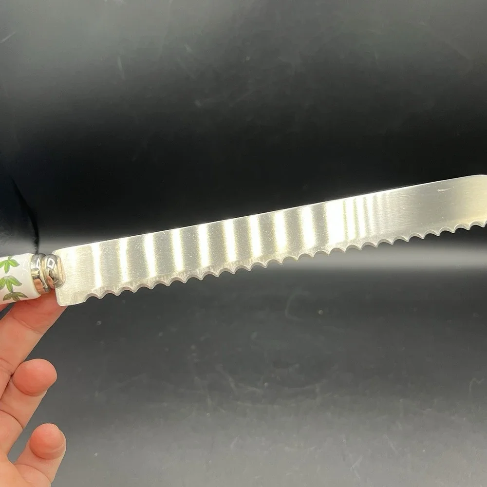 Portmeirion‎ Botanic garden Serrated Bread Knife Floral Design Porcelain Handle