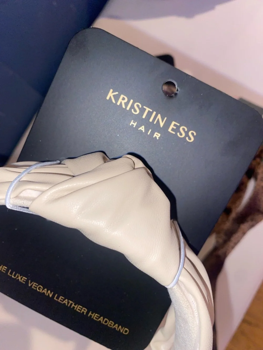 Kristin Ess women’s cream