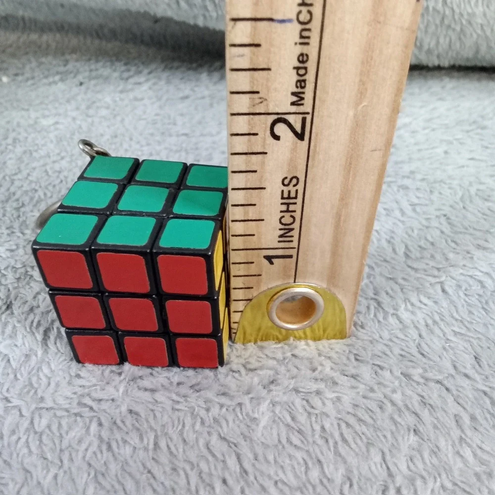Rubiks Cube‎ Keychain Mini 3x3 Functional Puzzle Toy Retro Bag Charm Multicolor