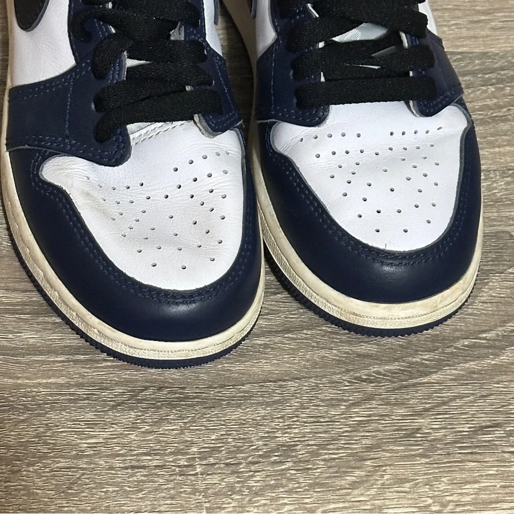 Nike blue high