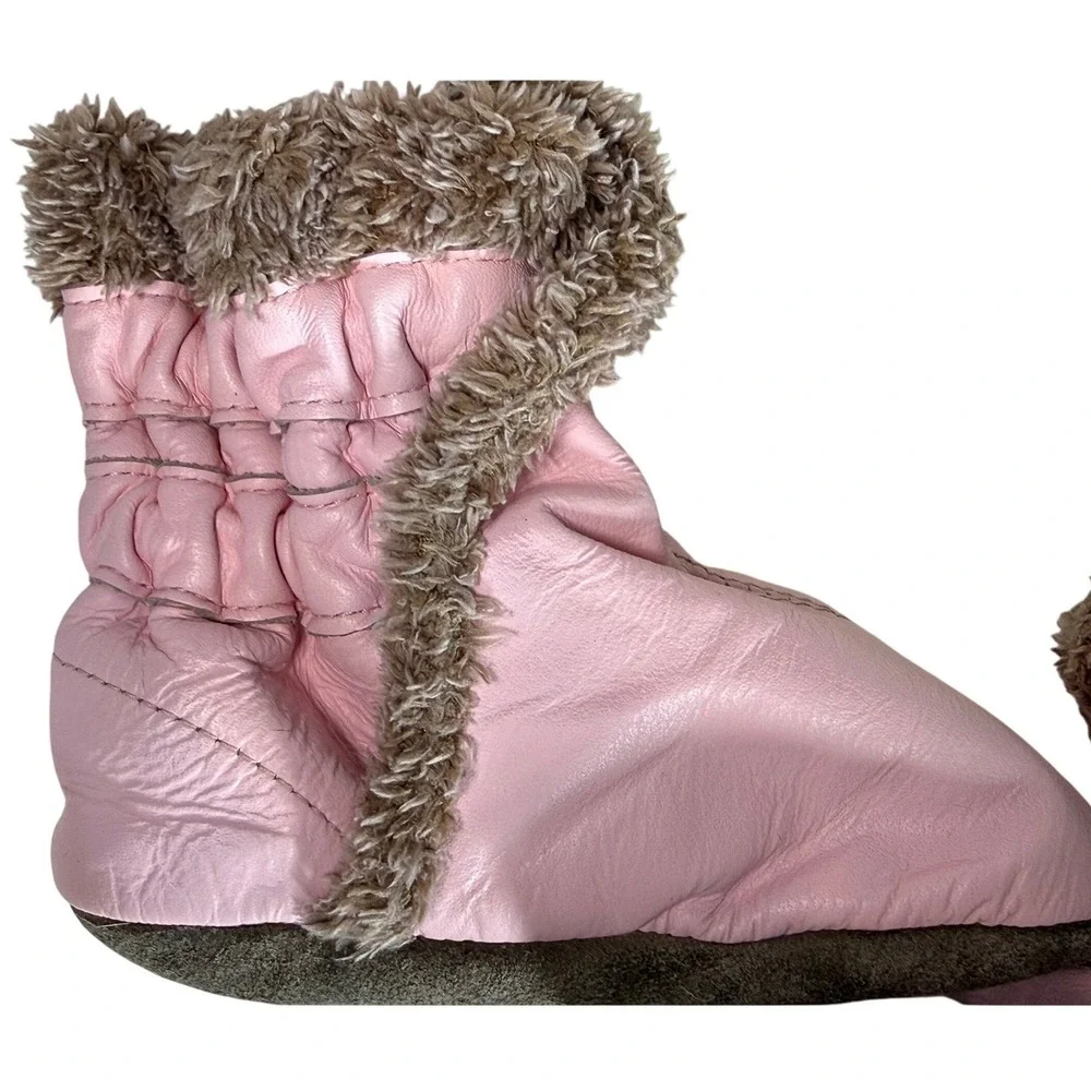 Robeez pink leather