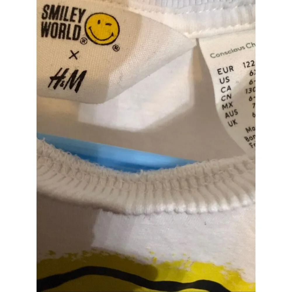 H&M girls smiley