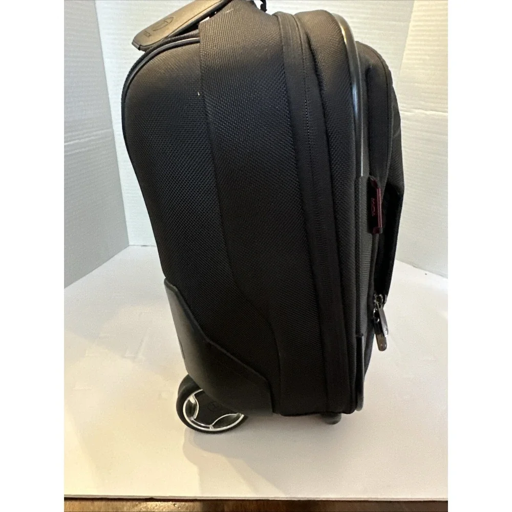 Tumi great traveling