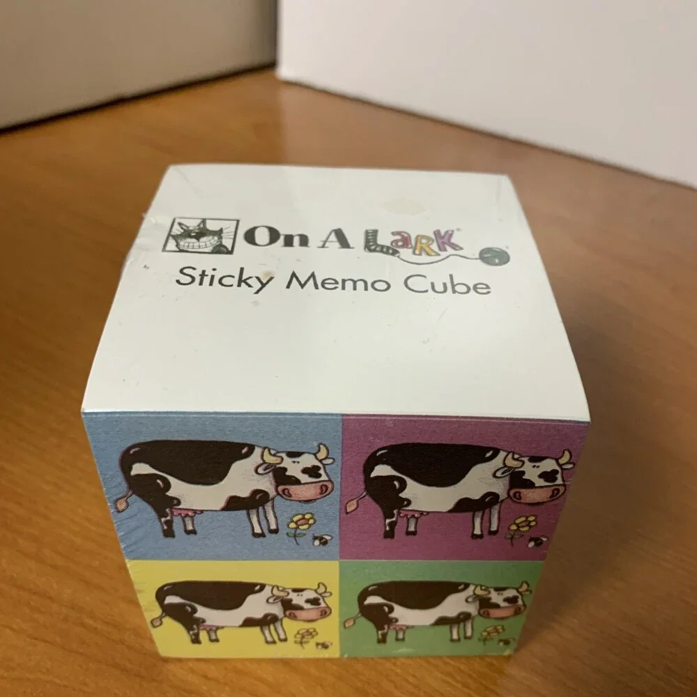 Vintage On A Lark Sticky Memo Cube Holstein Cows  3”x3”x3”