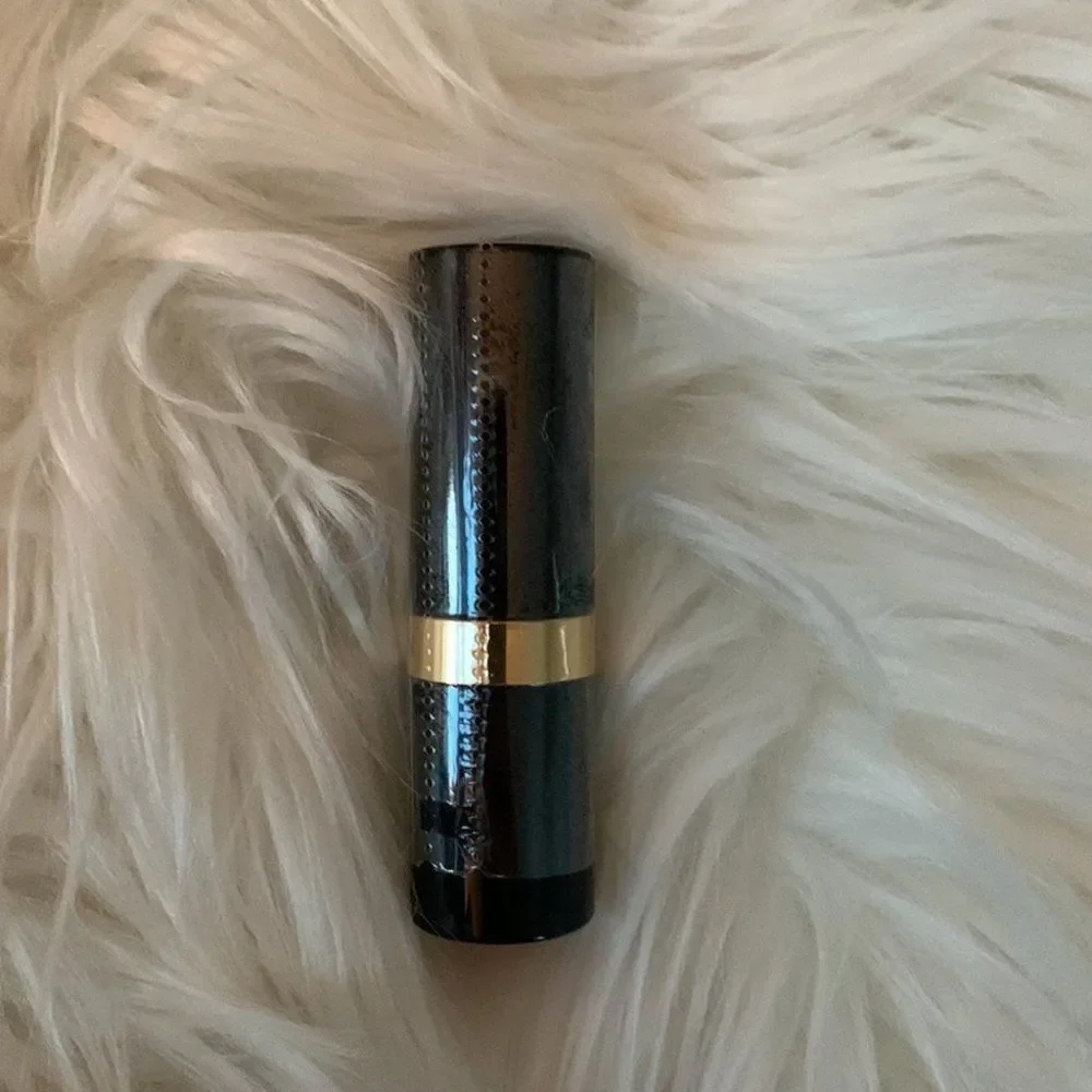 Revlon super lustrous
