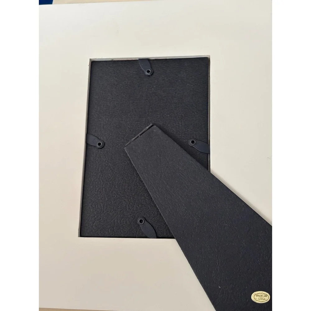 Pottery Barn Kids Babys 1st Christmas Picture Frame holds 4x6 Cream Stars New