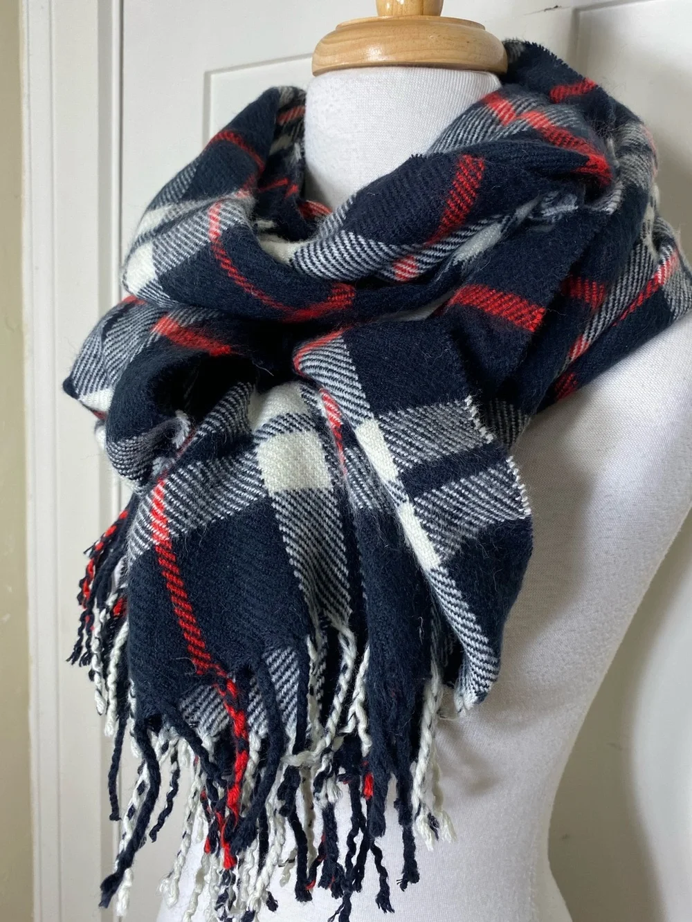 J. Crew Classic Navy & White & Red Plaid Knit Fall Winter Scarf with Fringe