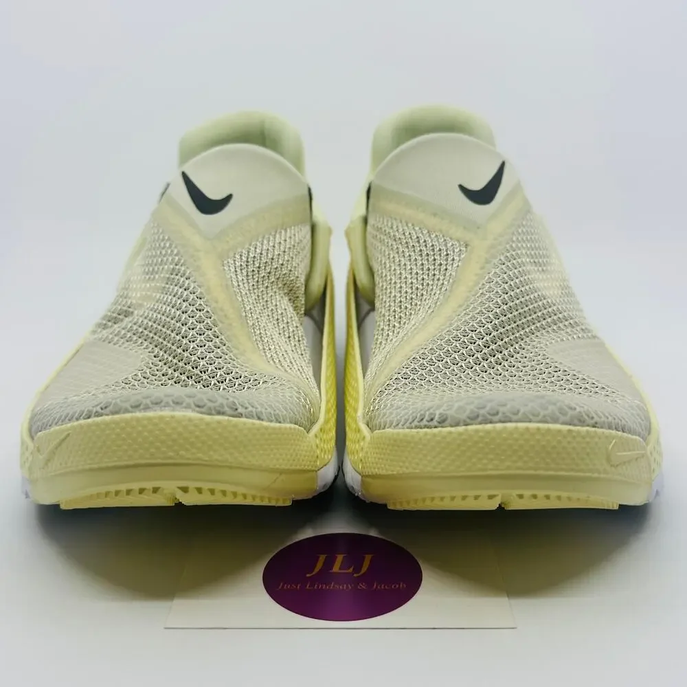 Nike women go