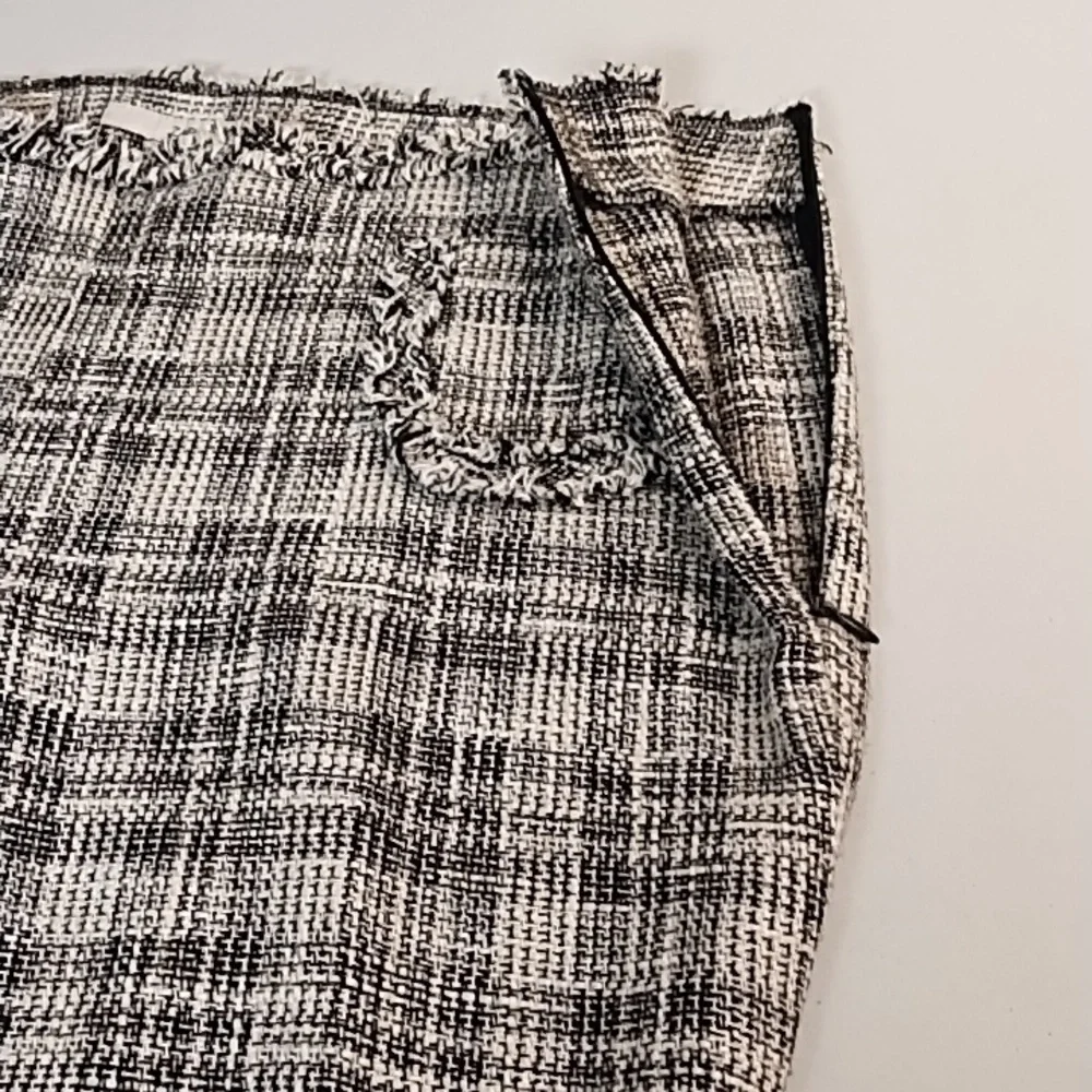 Zara textured raw