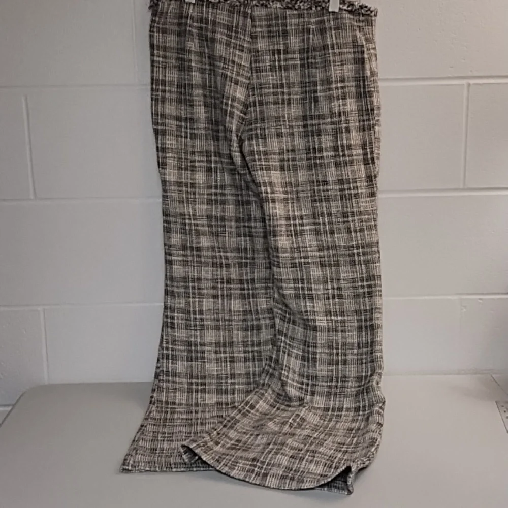 Zara textured raw