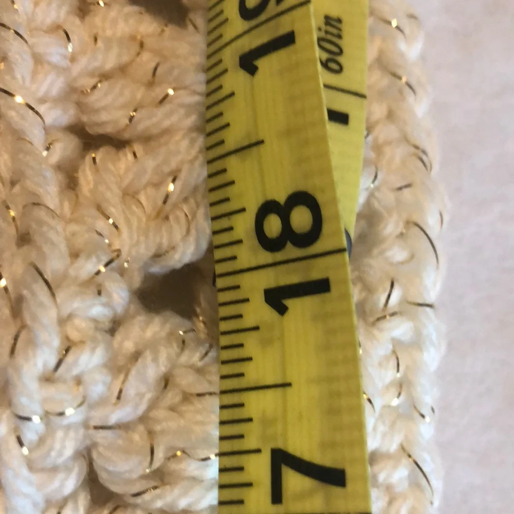 N/A textured crochet soft