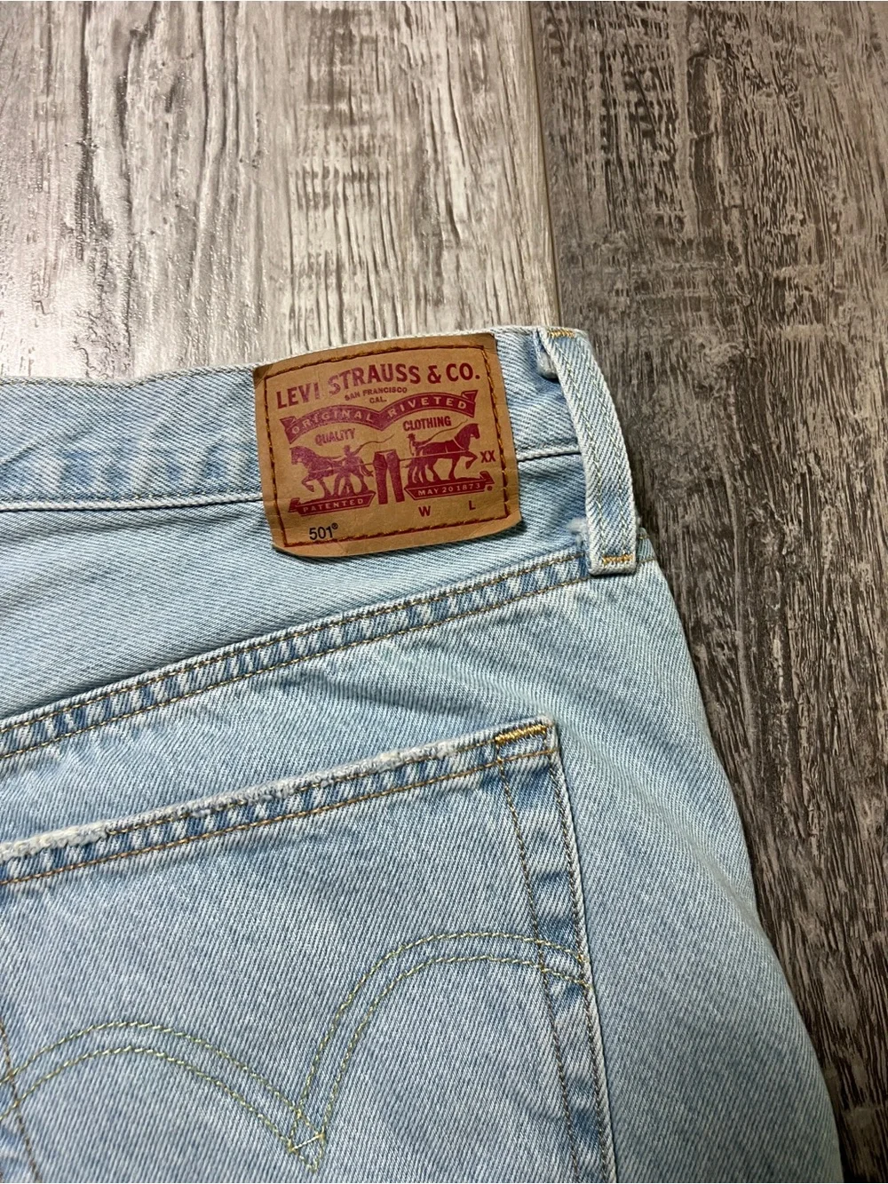 Levis levi women’s