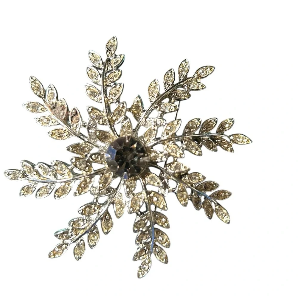 1960s Sarah Coventry Snowflake Collection Silver and Smokey Grey Leaf Brooch