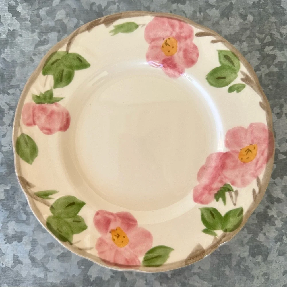 VTG Franciscan Desert Rose 4 salad plates 8” Made in‎ England (DO NOT BUNDLE)