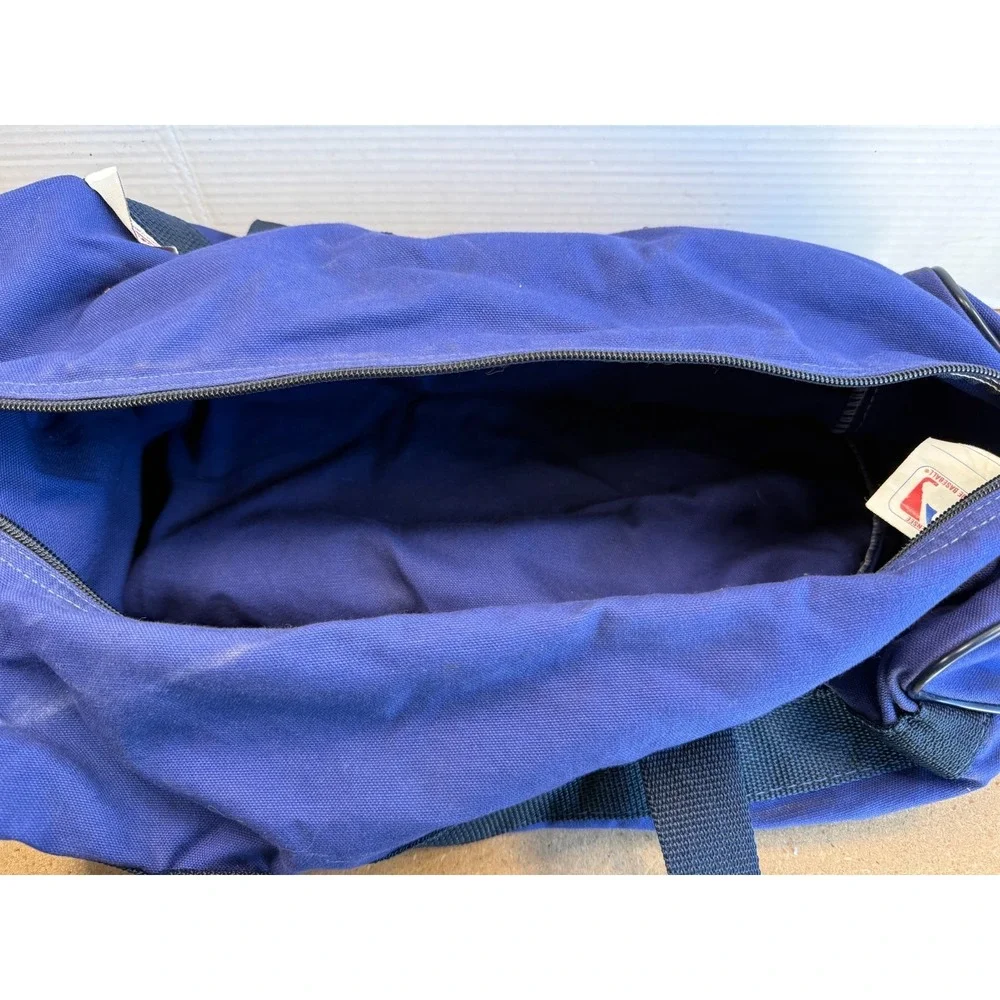*RARE* New York Yankess Blue Duffle Bag NMI Nasco Made in USA 18x10x10