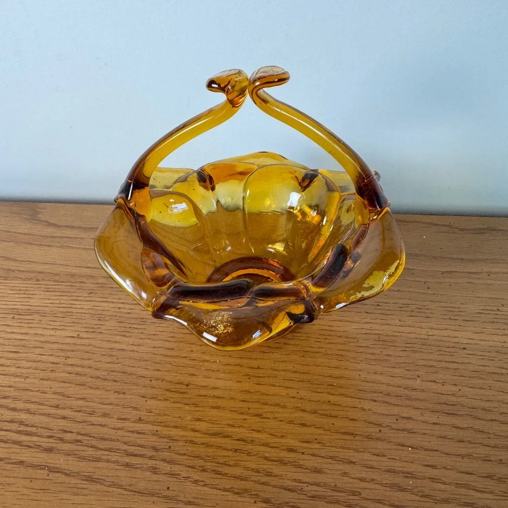 N/A amber glass