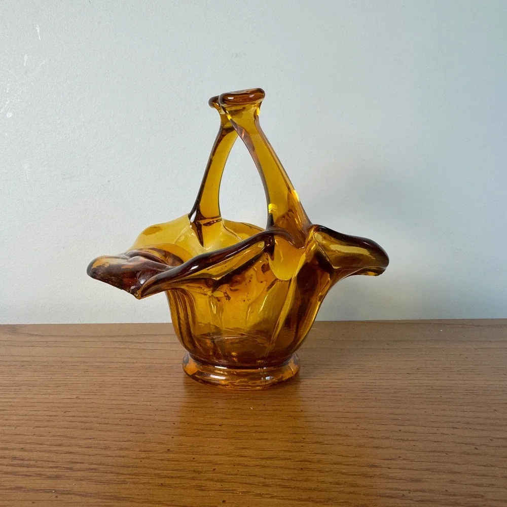 N/A amber glass
