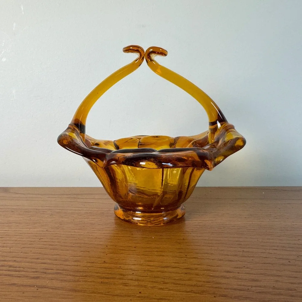 N/A amber glass