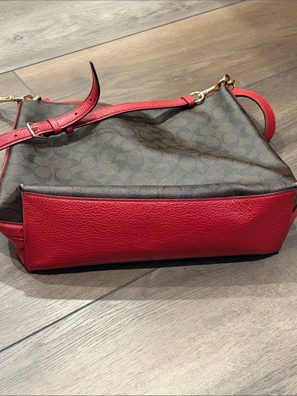 Coach logo classic see