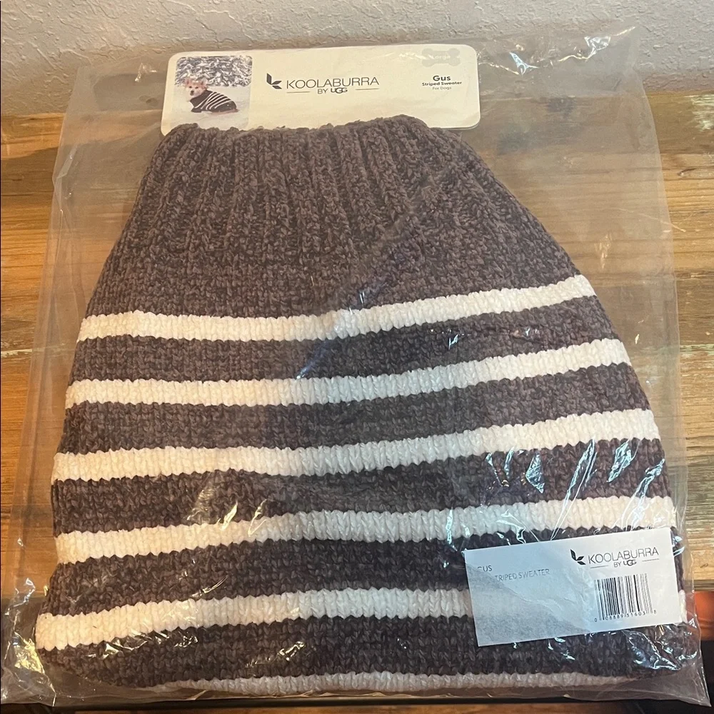 NWT Koolaburra Gus Brown & Cream Striped Knit Dog Sweater size Large