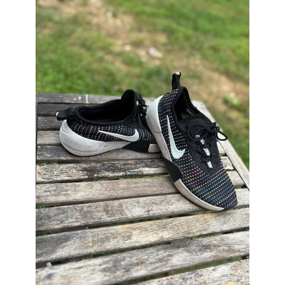 Nike Size 4Y
