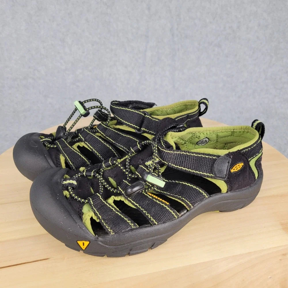 Keen Sandals Youth 3 Newport H2 Black Green Water Hike Camp Shoes Outdoor‎ Kids