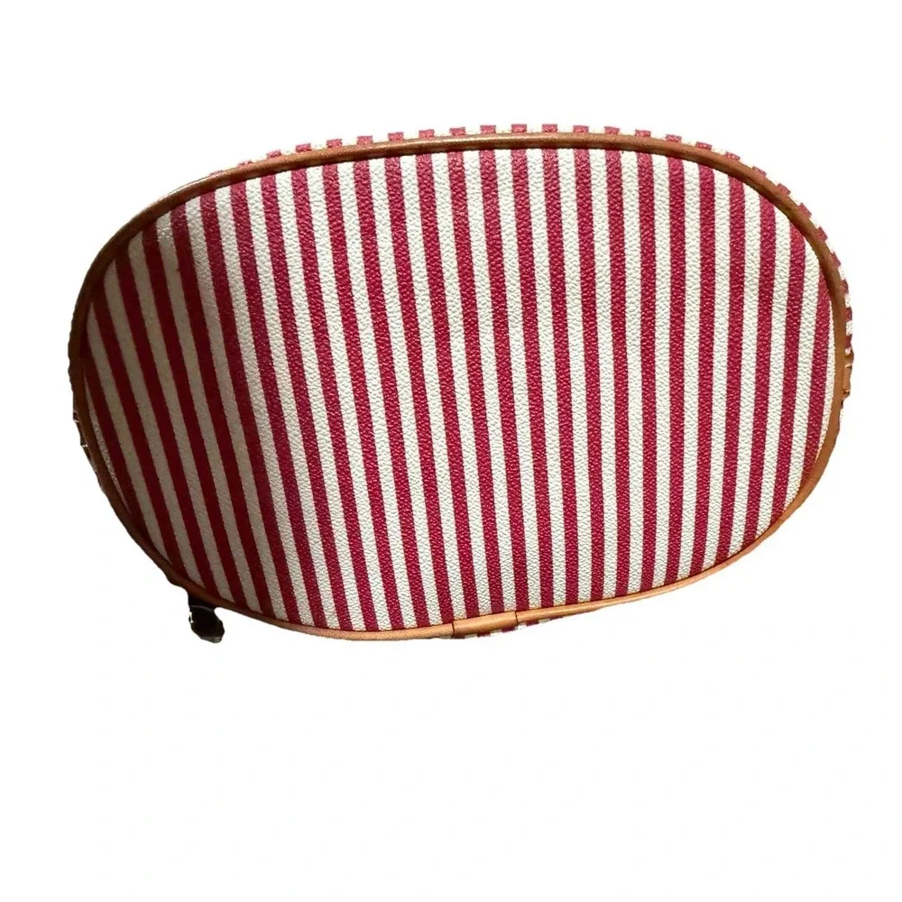 Dooney & Bourke this bag