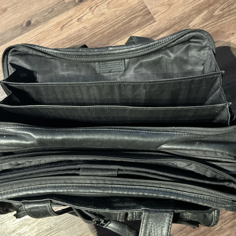 Tumi alpha 96141dh2