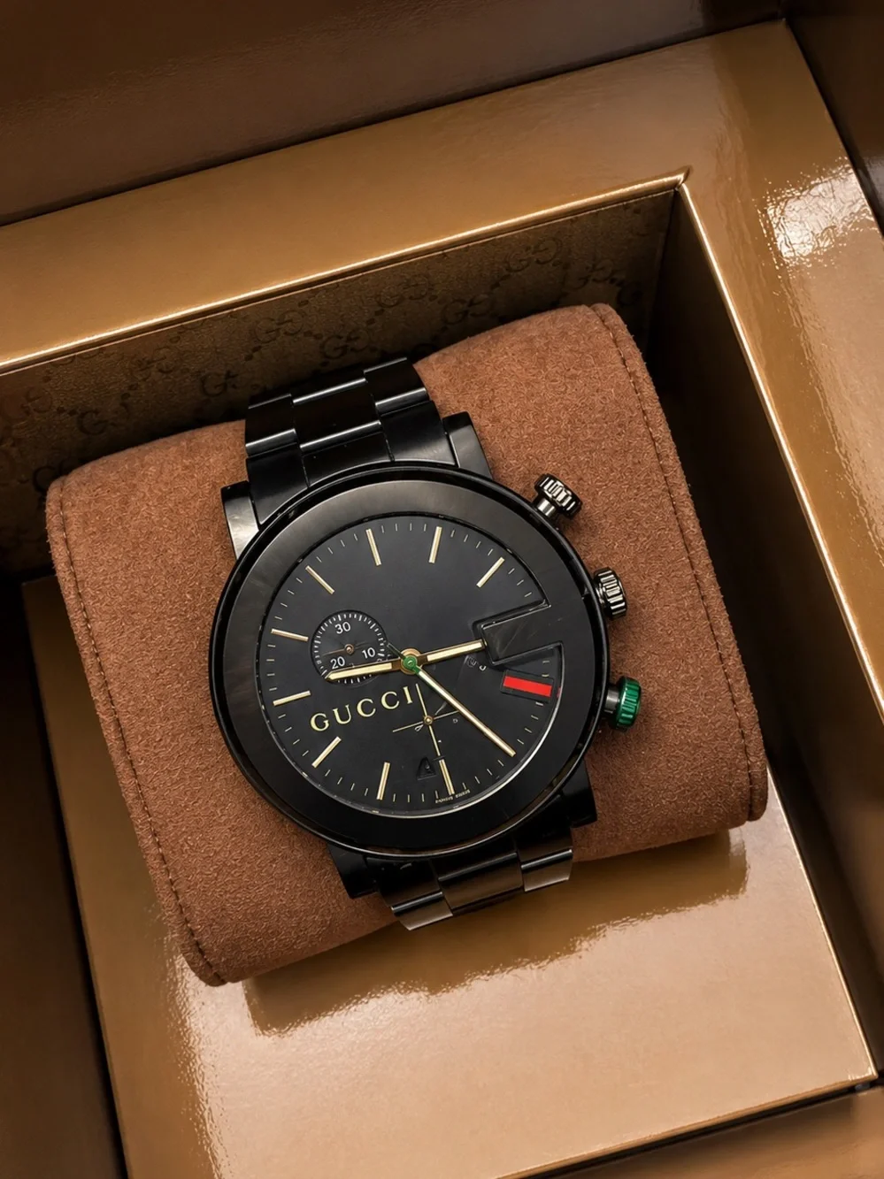 Gucci Black Bracelet Chronograph Watch with Green & Red Accents