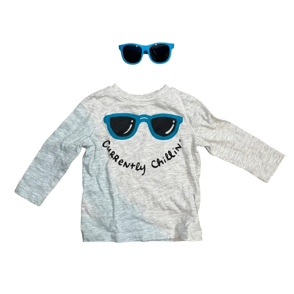 Old Navy Graphic Tee Kids‎ 12-18M Gray Excellent Currently Chillin Babiators Set