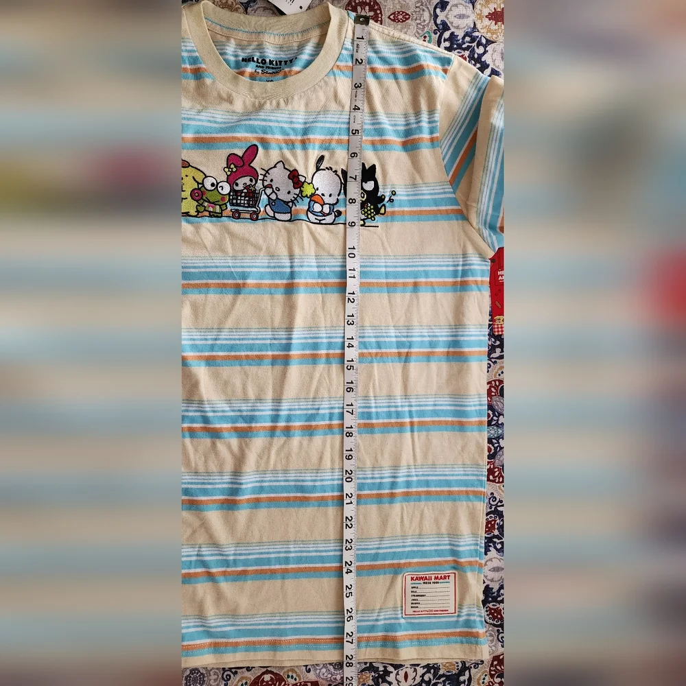 Hello Kitty & Friends Kawaii Mart Striped Tee XS BoxLunch 2022 Sanrio Cute‎