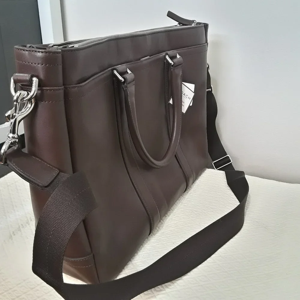 Coach mahogany color