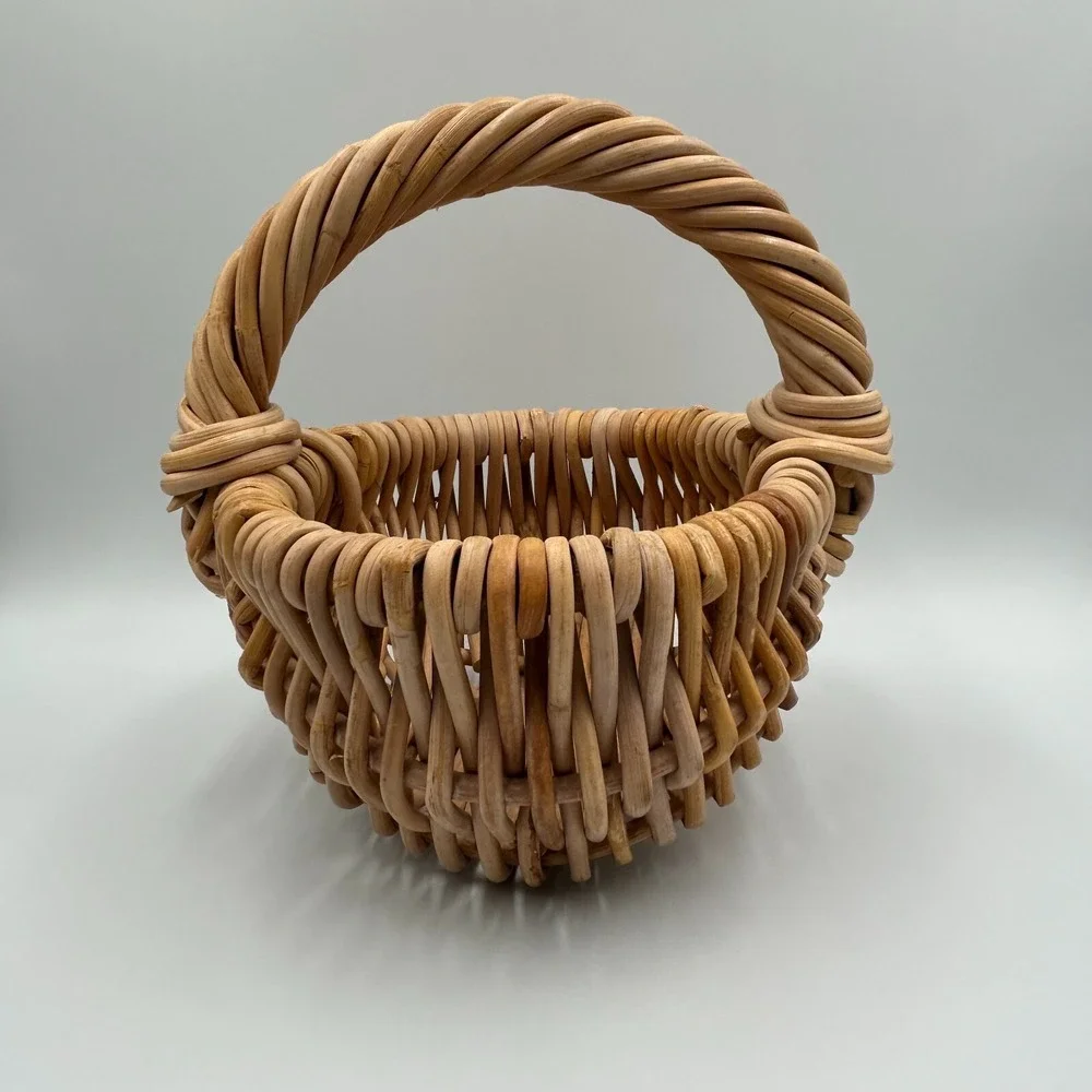Vintage Butt Basket Hand Woven Harvesting 9
