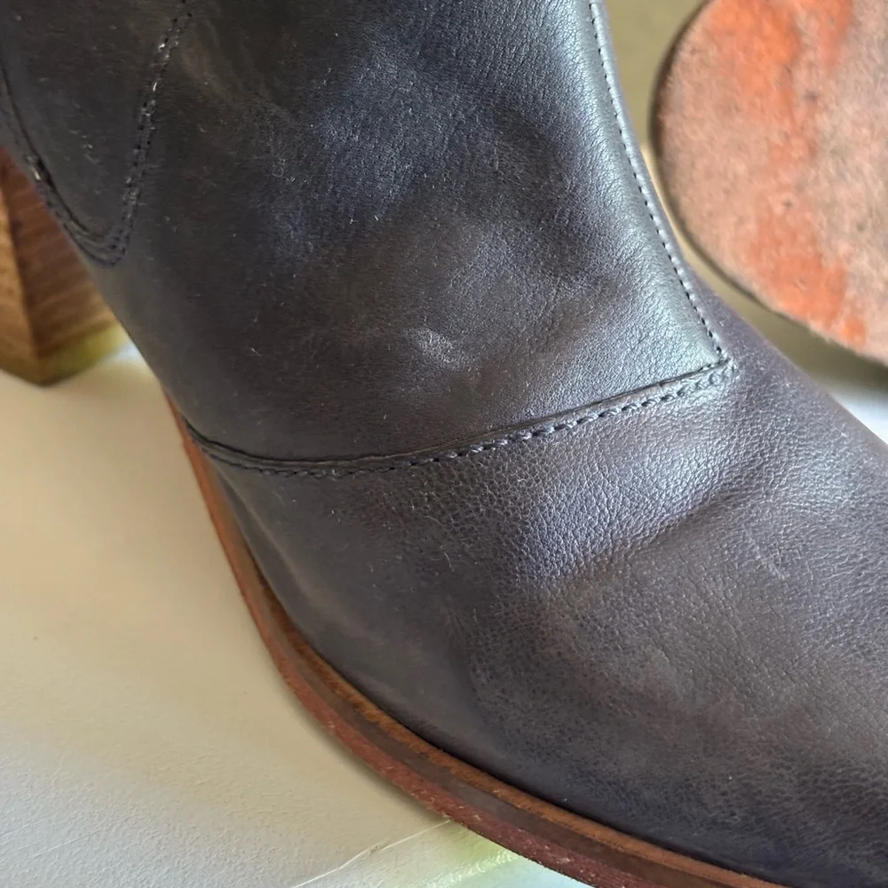 J Shoes Anthropologie Belgrave Ankle Booties Grey Leather Size 10