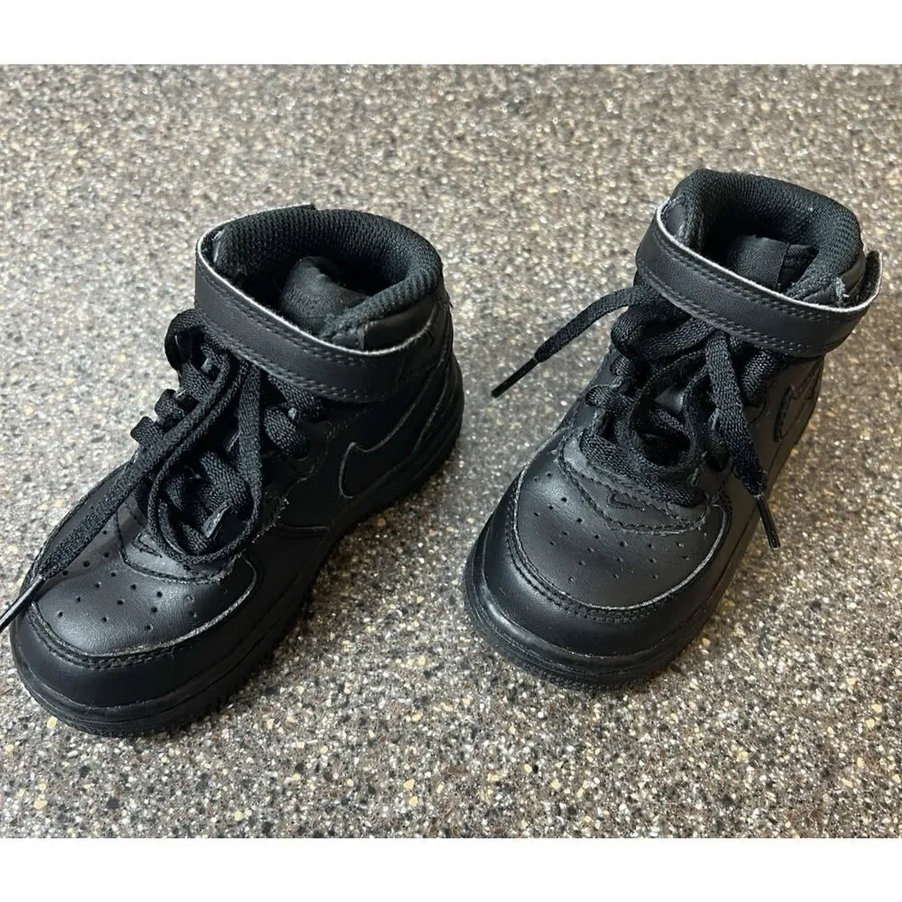 Nike Classic Kids Toddler Sz 7 Black High Top Leather Sneaker Shoes Snap/Lace Up