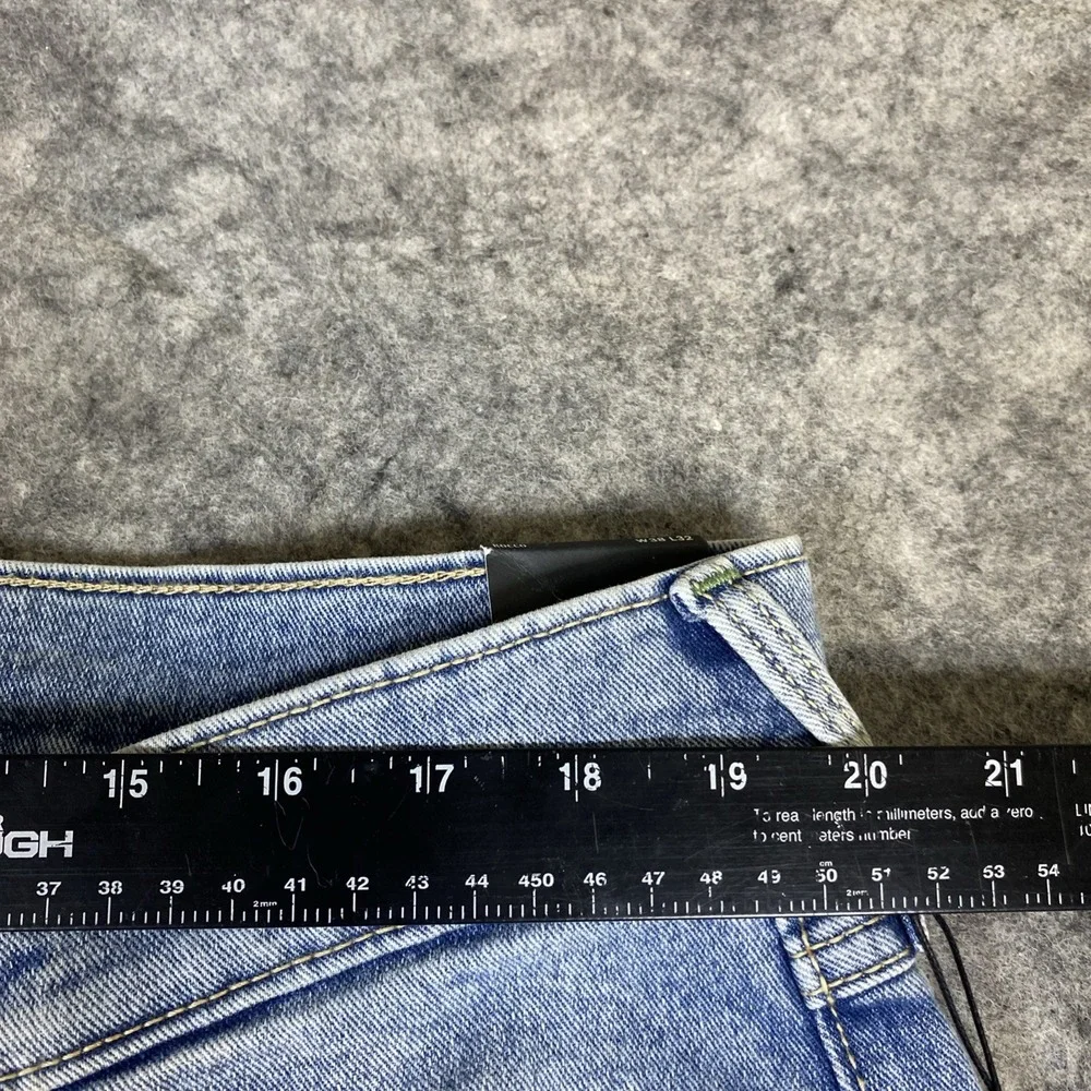 NWT True Religion Rocco Relaxed Skinny Jeans Mens 38x32 Light‎ Wash Straight Leg