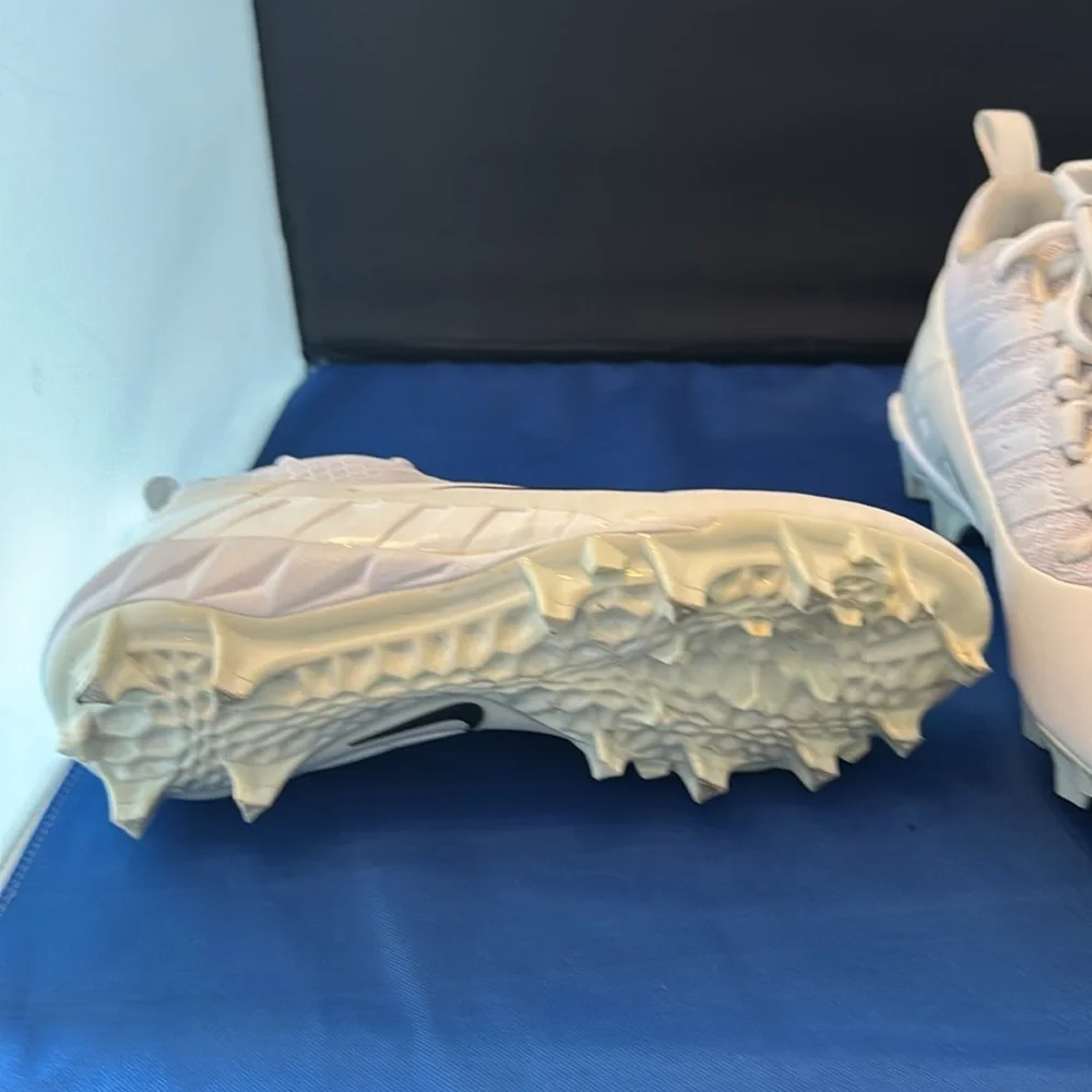 Nike classic sneakers
