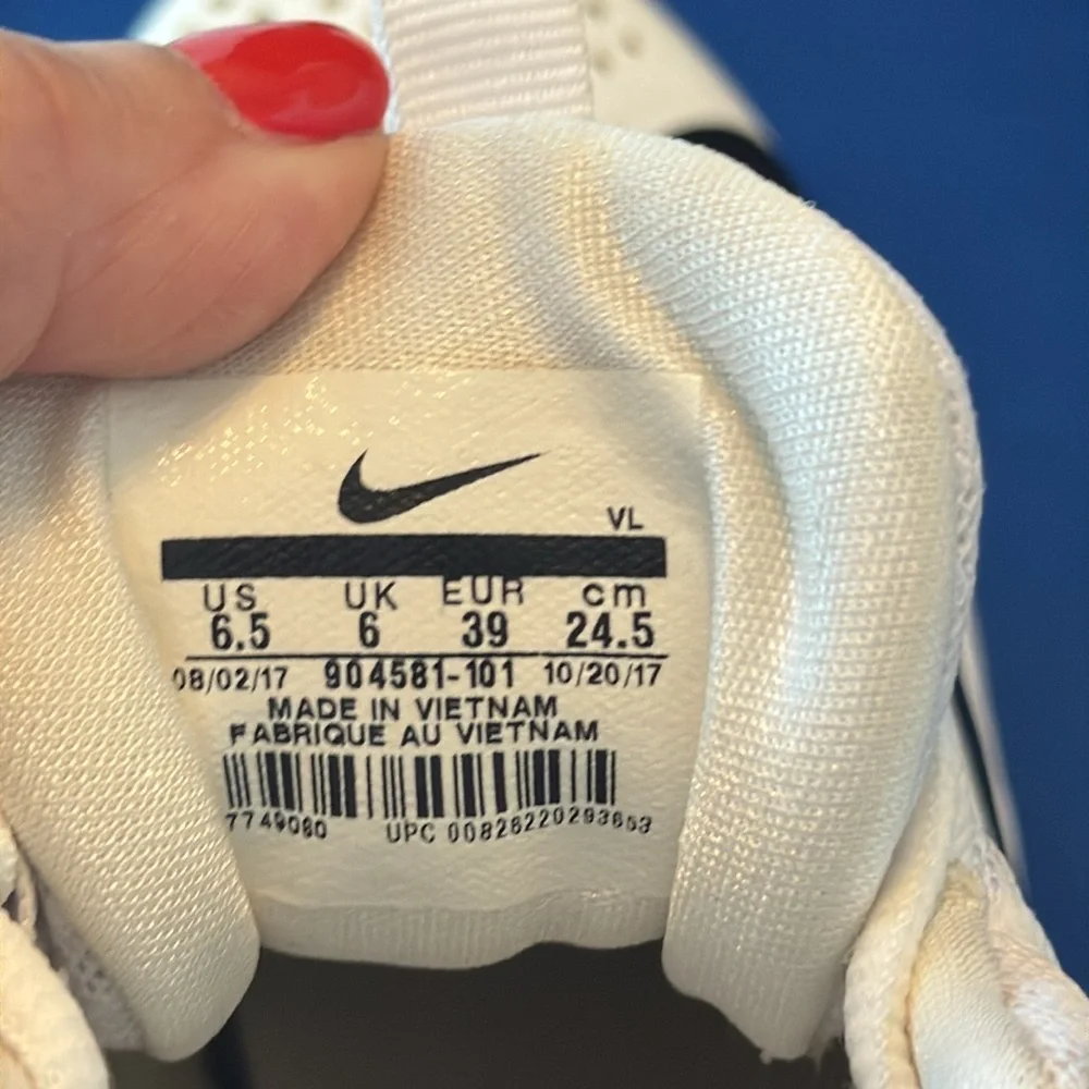 Nike classic sneakers